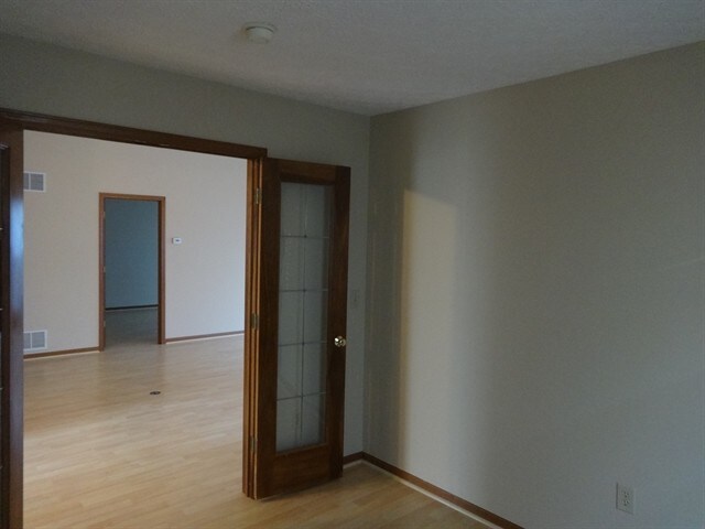 Building Photo - 5104 Hilliard Green Drive