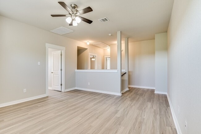 Building Photo - 17201 A Leafroller Dr