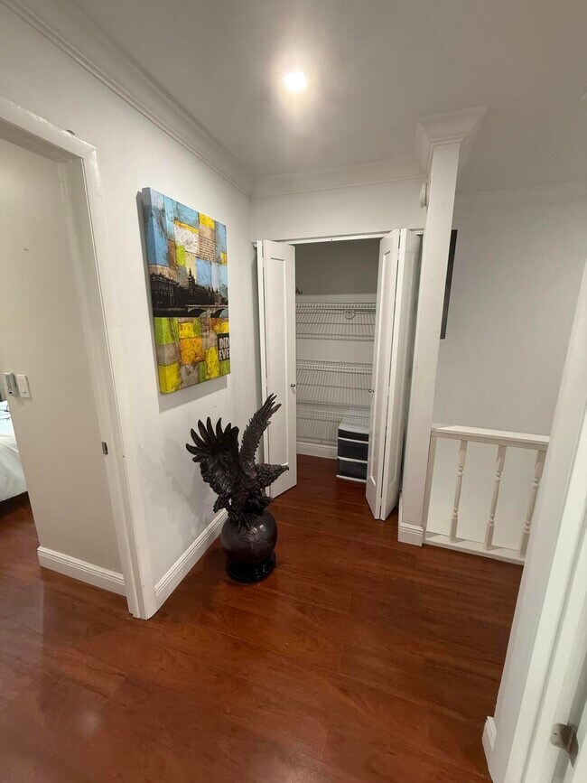 Building Photo - 12394 Westhampton Cir