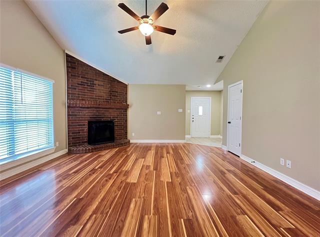 Building Photo - 3514 Riverview Dr