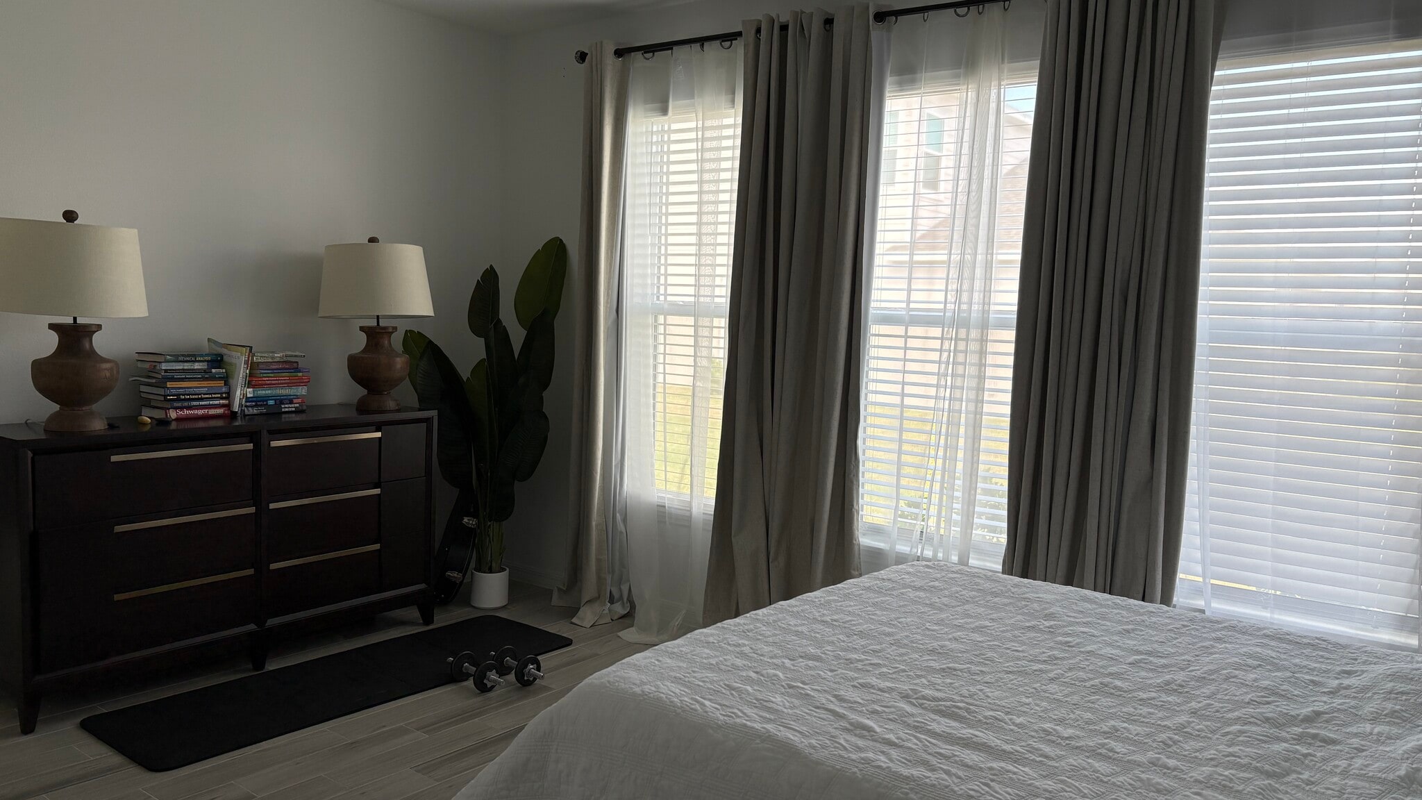 Master Bedroom - 500 SE Ranch Oak Cir