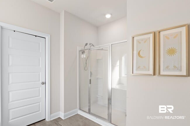 Building Photo - 9426 Diamante Blvd