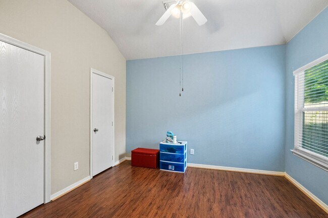 Building Photo - 22326 E Daniel Oak Cir