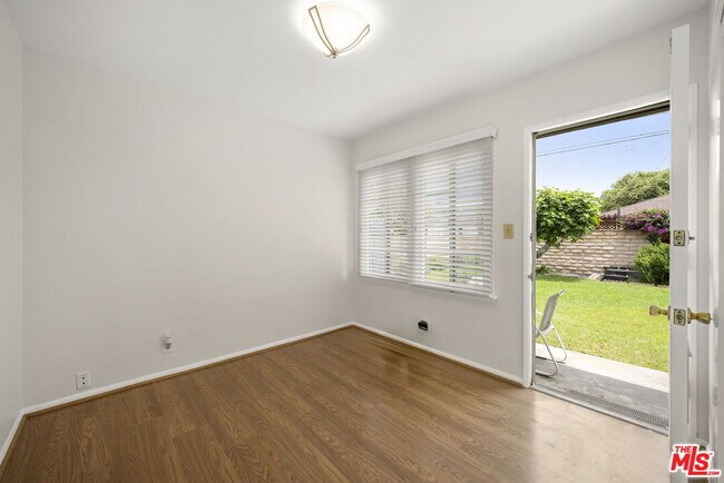 Building Photo - 5206 Emporia Ave