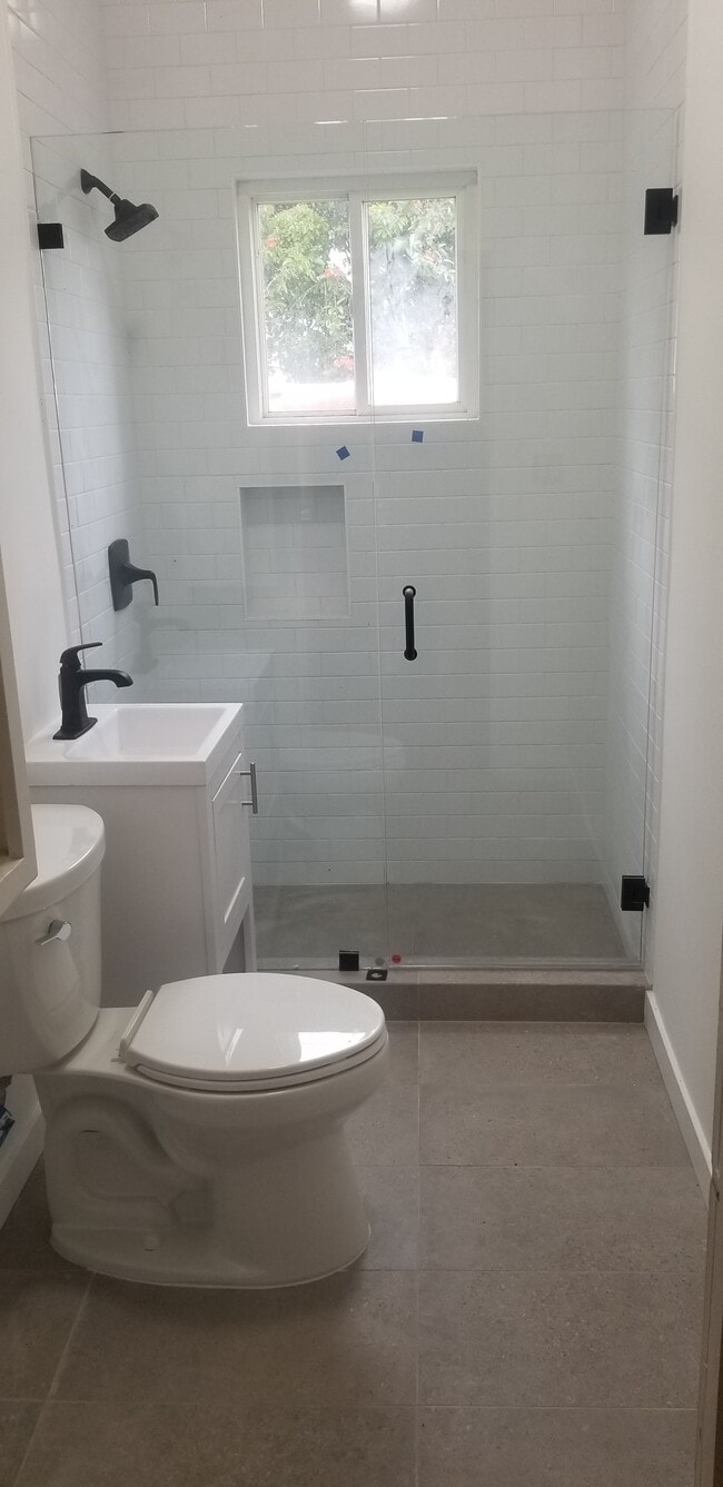 Building Photo - 3989 Beethoven St