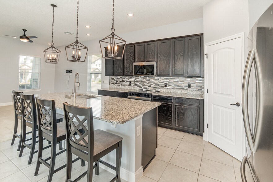 Building Photo - 2135 Standing Rock Cir