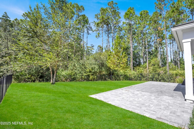 Building Photo - 176 Settler's Landing Dr