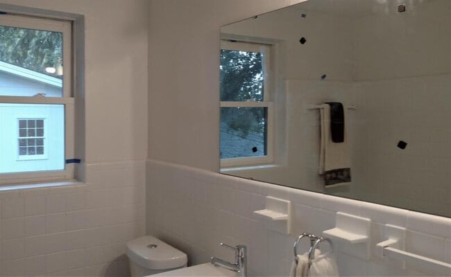 Building Photo - 1618 Boyer St