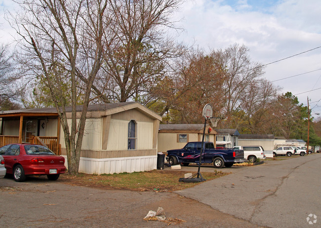 Building Photo - Valley View Mobile Home Park