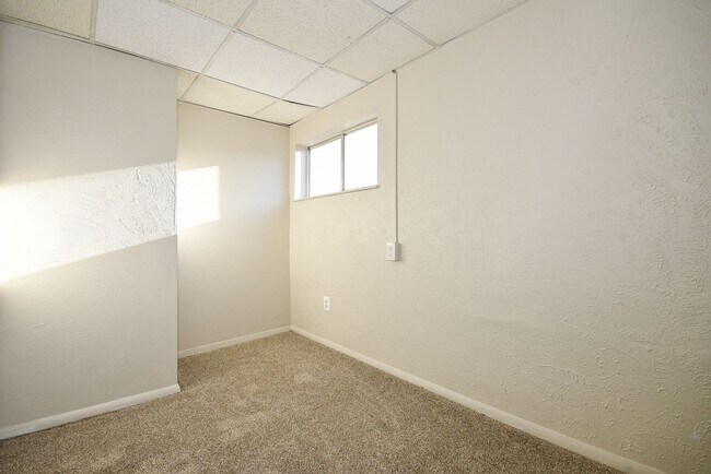 Building Photo - 741-743 Bower Hill Road