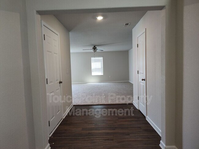 Building Photo - 9220 Creedmore Hills Dr