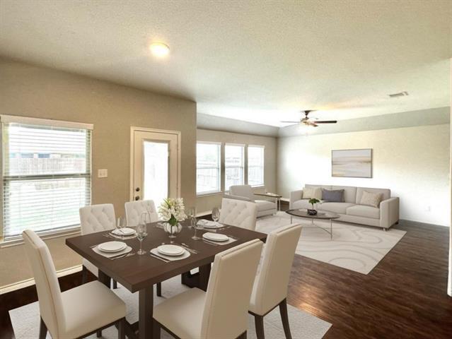 Building Photo - 3140 Overlook Dr