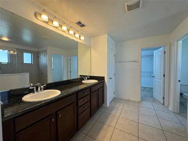 Building Photo - 1077 Thunderhead Ln