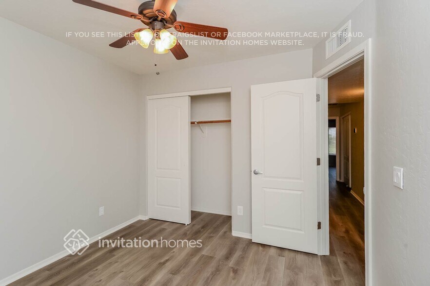 Building Photo - 1699 W San Remo St