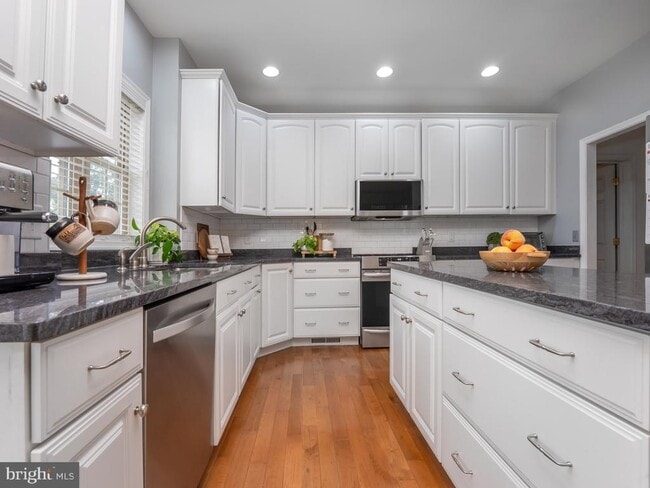 Building Photo - 1458 Highfield Ct