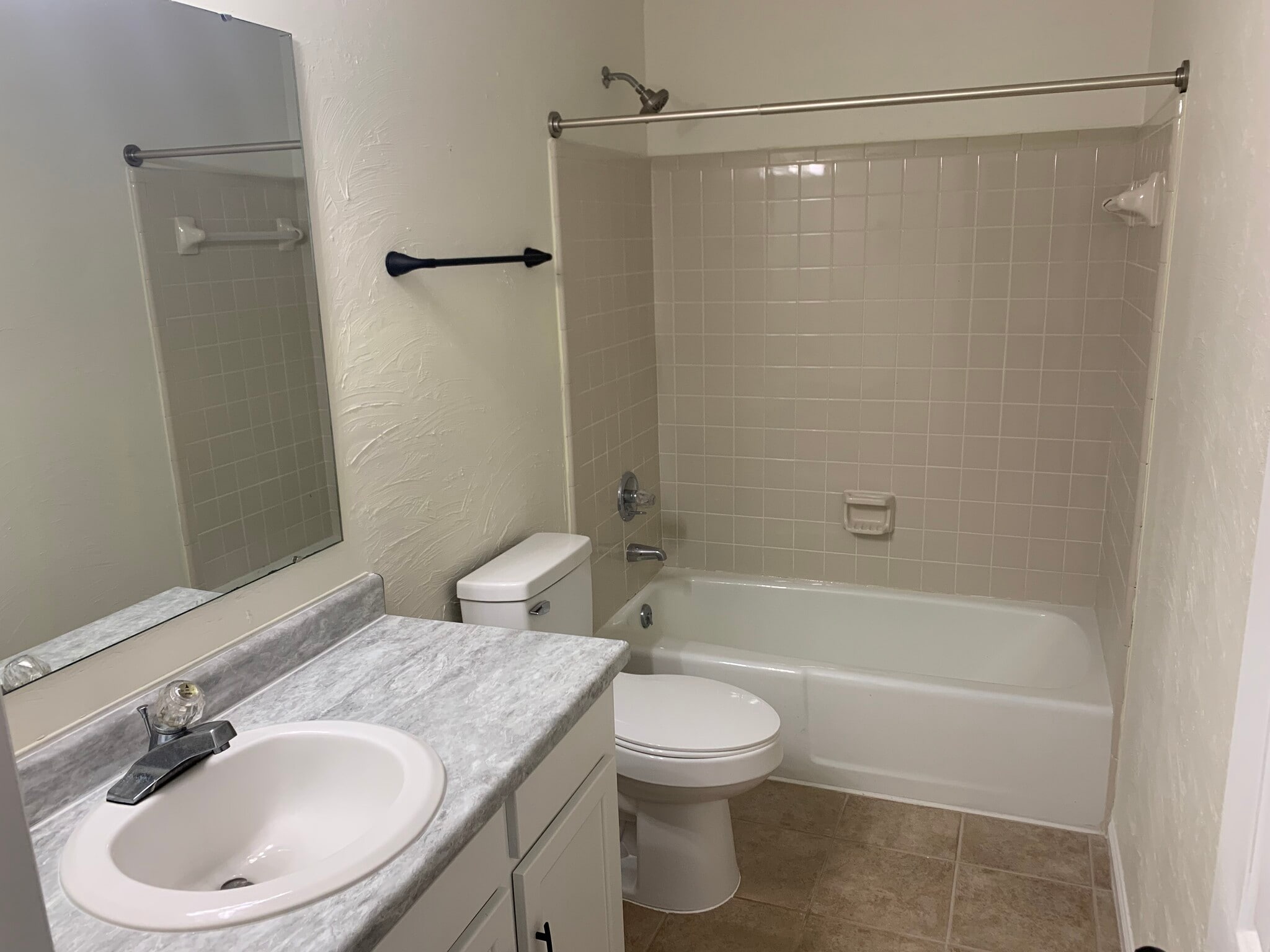 Building Photo - 7150 Winery Ln