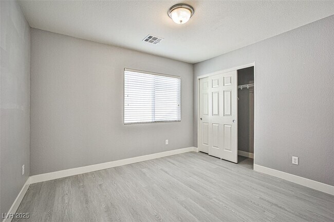 Building Photo - 6688 Metronome Ct