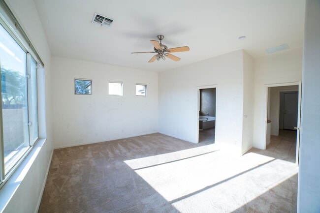 Building Photo - 14976 S Camino Rio Puerco