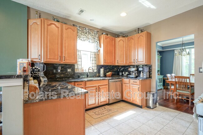 Building Photo - 13535 Molique Blvd
