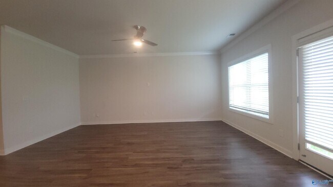 Building Photo - 7203 Chatfield Wy NW