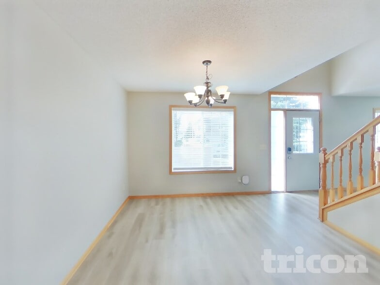 Building Photo - 10082 179th Ln NW