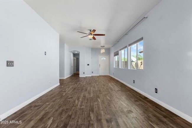 Building Photo - 12909 W Aster Dr