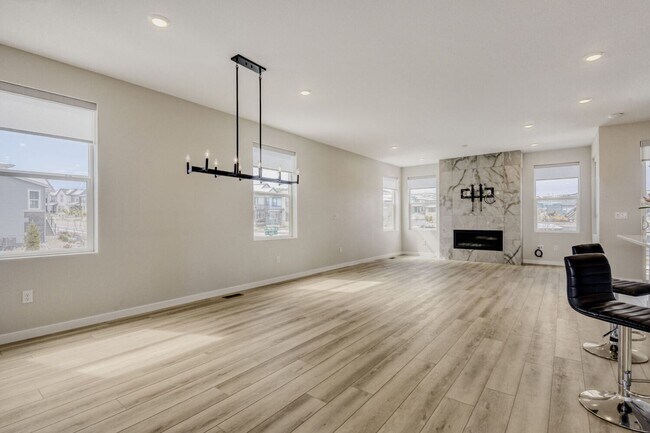 Building Photo - Brand-new residence with an ADU for rent in the highly sought-after Lyric at RidgeGate Lone Tree ...