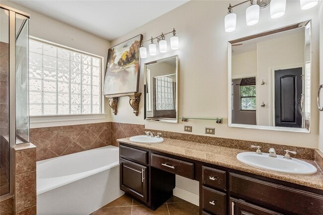 Building Photo - 11609 Woodland Hills Trail