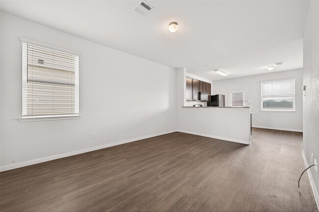 Building Photo - 17247 Quiet Song Ct