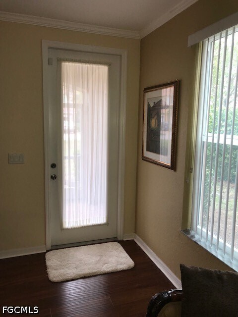 Building Photo - 9600 Roundstone Cir