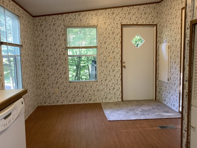 Building Photo - 127 John Lewis Dr