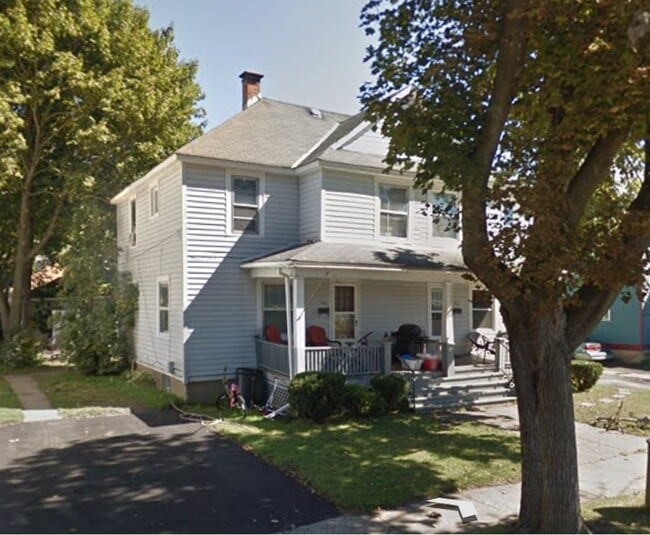 Building Photo - 506 W Chemung St
