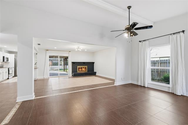 Building Photo - 3736 Walnut Dr