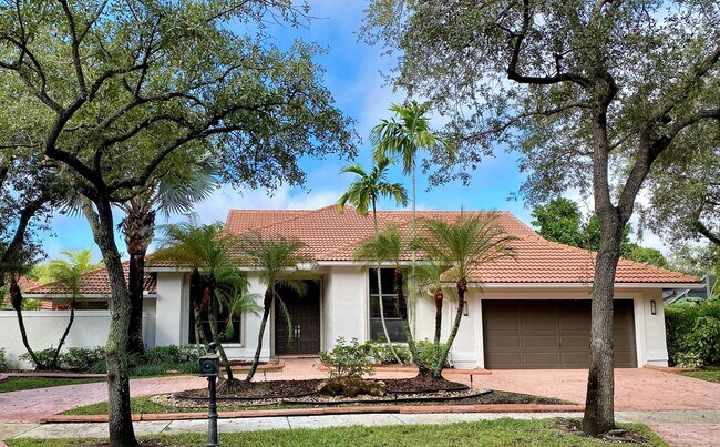 Building Photo - 1099 Waterbrook Ln