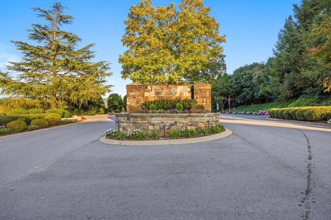 Building Photo - 7448 Miss Madison Way