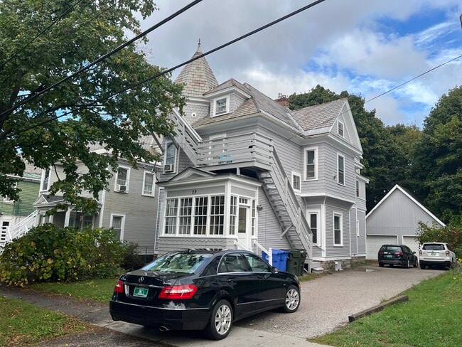 Building Photo - 28 Brookes Ave