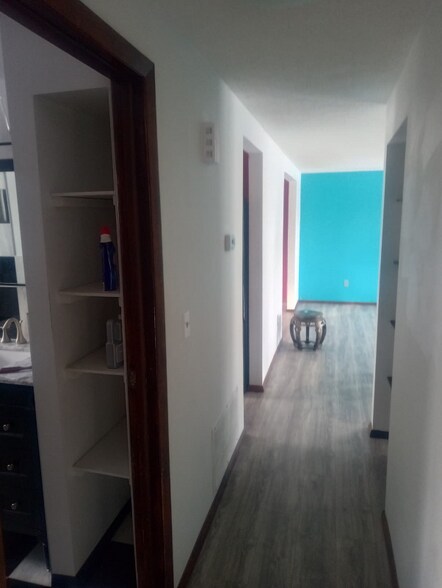 Building Photo - 6614 Royal Pkwy S