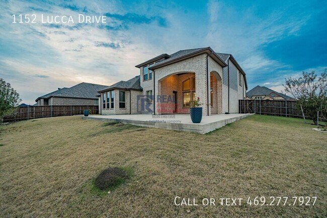 Building Photo - 1152 Lucca Ct