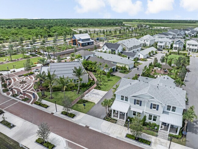 Building Photo - 923 SW Pr Ave