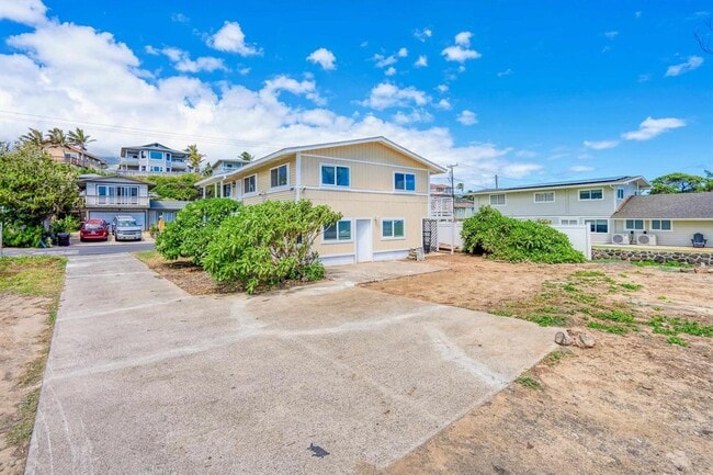 Building Photo - 194 Lower Waiehu Beach Rd