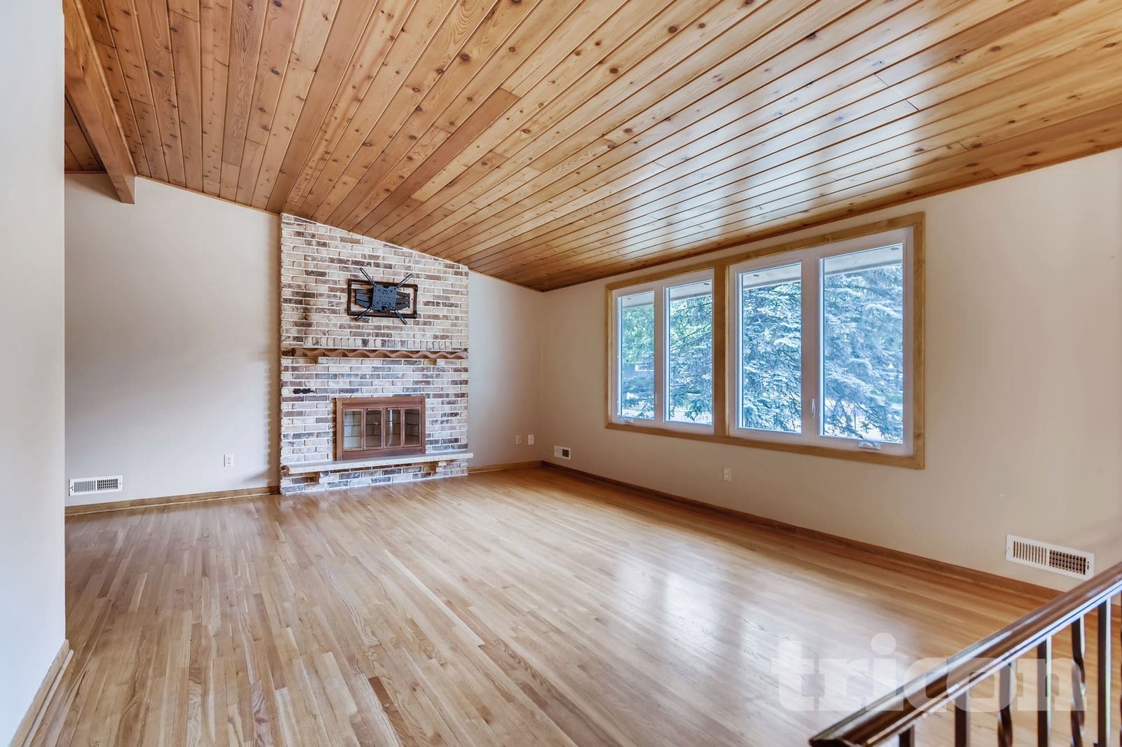 Building Photo - 9241 34th Ave N