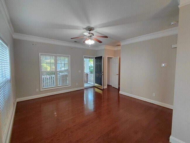 Building Photo - 300 Hampton Forest Dr