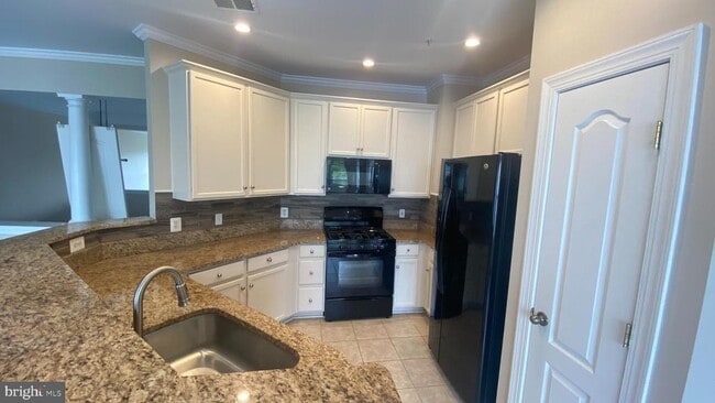 Building Photo - 580 Orchard Ridge Dr