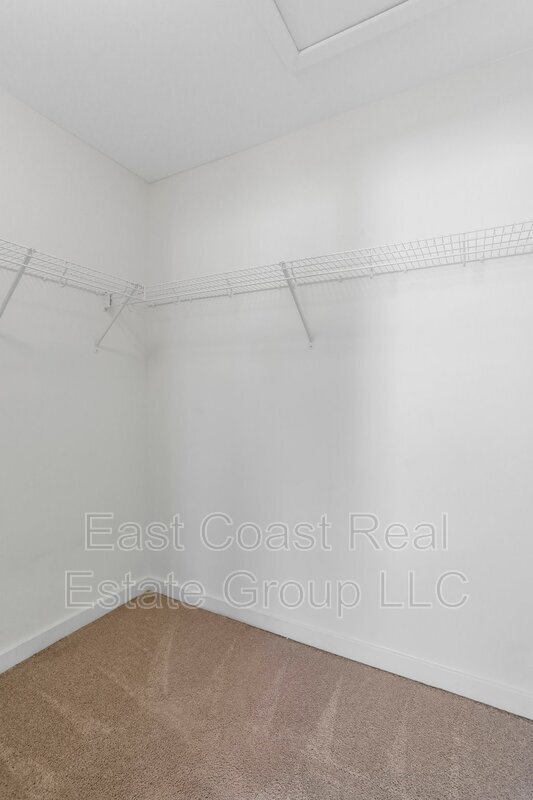 Building Photo - 43 Savage Ct