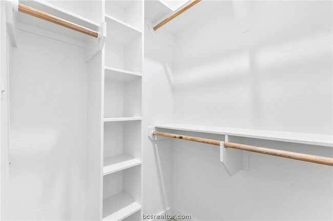 Building Photo - 4209 Downton Abbey Ave