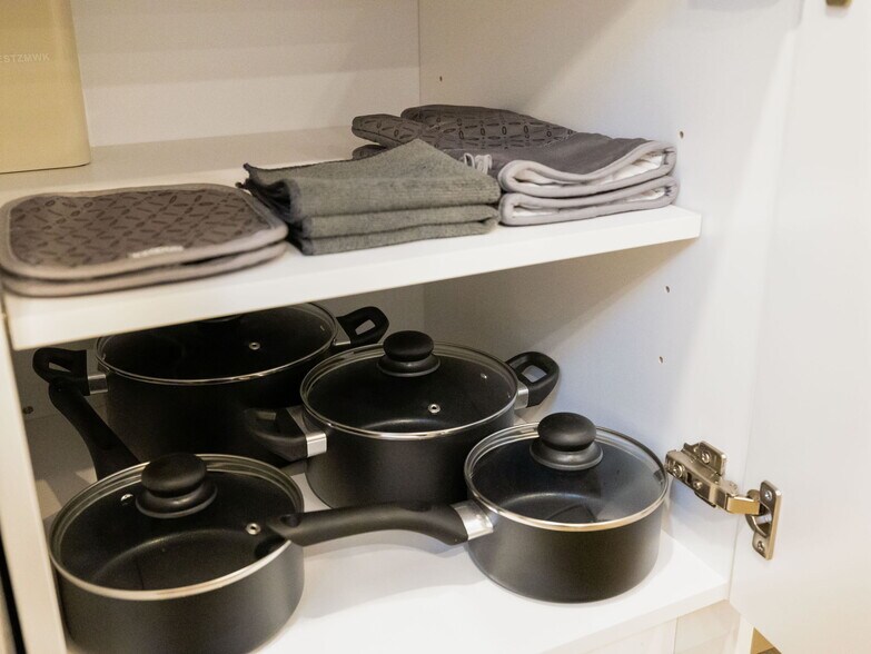 Building Photo - 193 Salem St