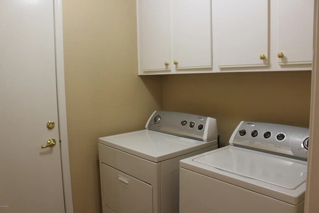 Building Photo - 16036 N 11th Ave