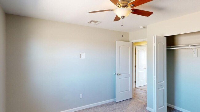 Building Photo - 3206 Thunder Rd