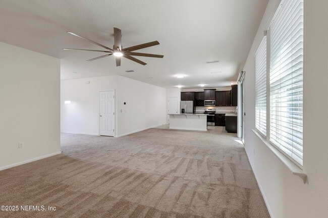 Building Photo - 11006 Stapleton Dr