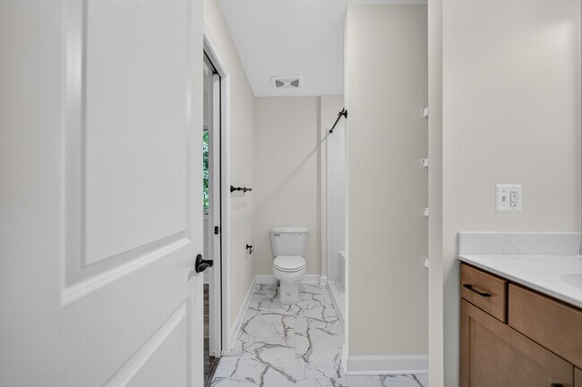 Building Photo - Brand New Apartments for Rent in Harrisonburg